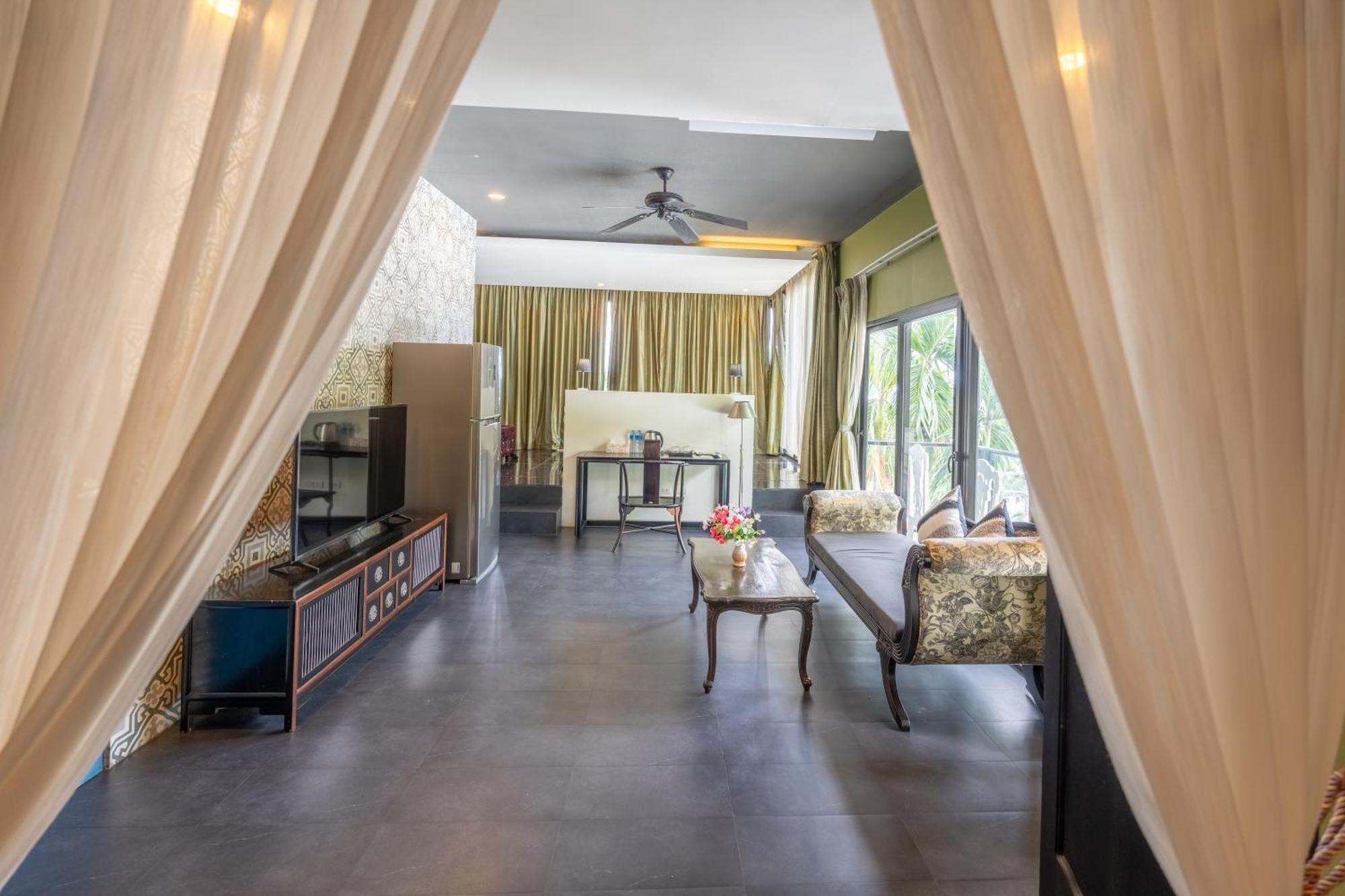 See Sea Villa Hotel Patong Extérieur photo