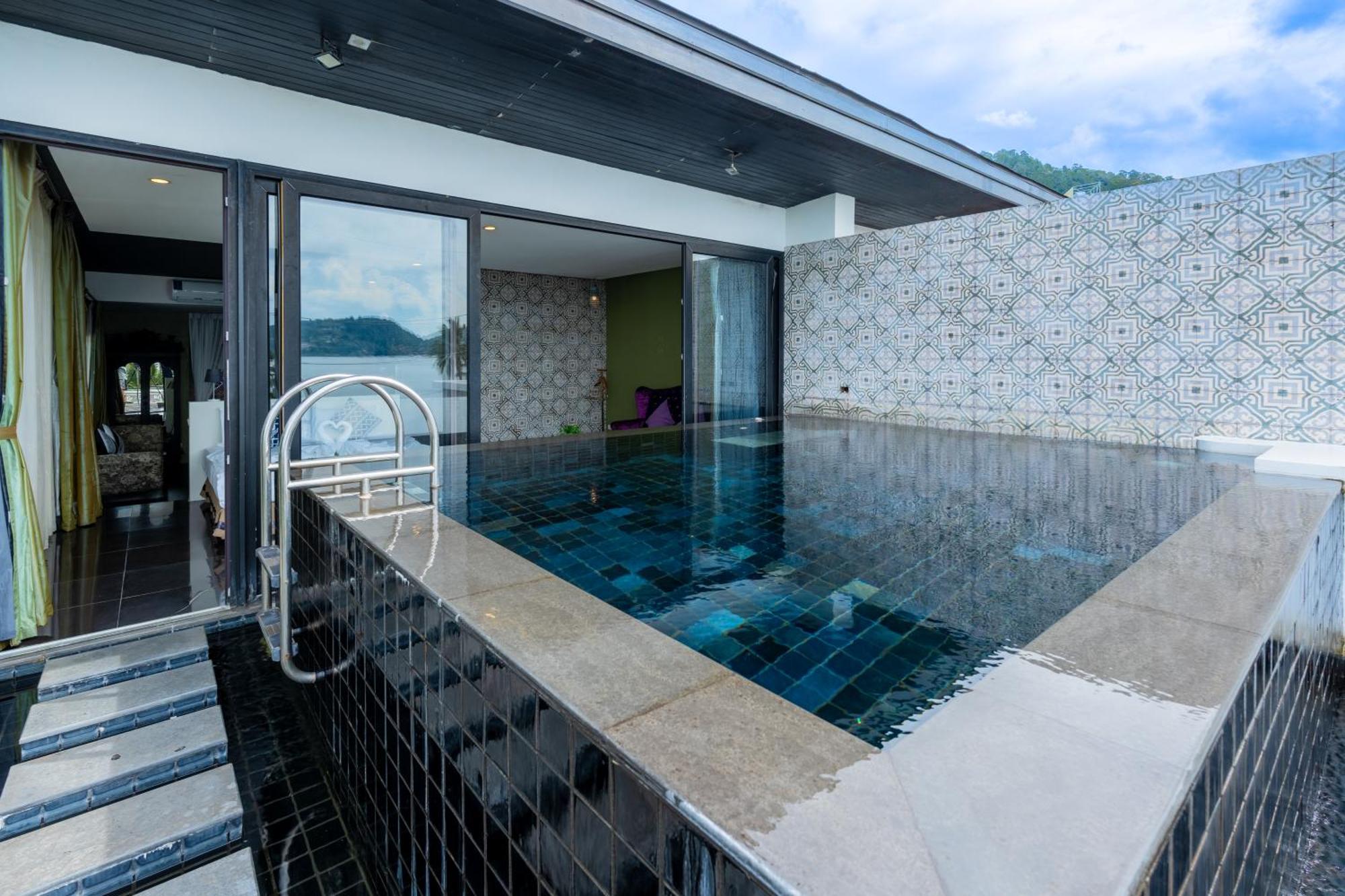 See Sea Villa Hotel Patong Extérieur photo